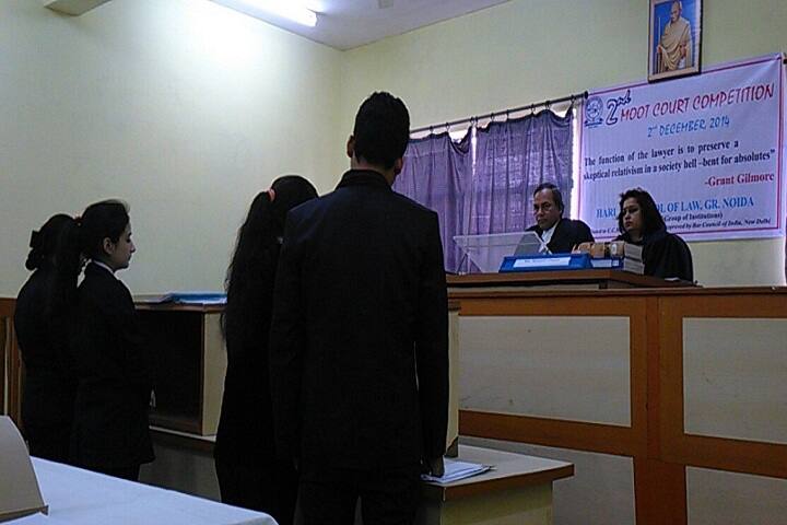 moot-court